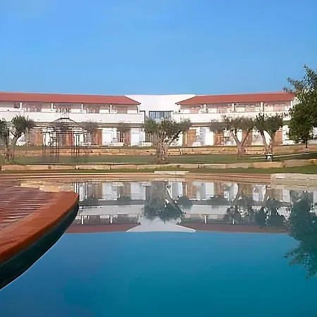 Hotel Capela Artes 3*
