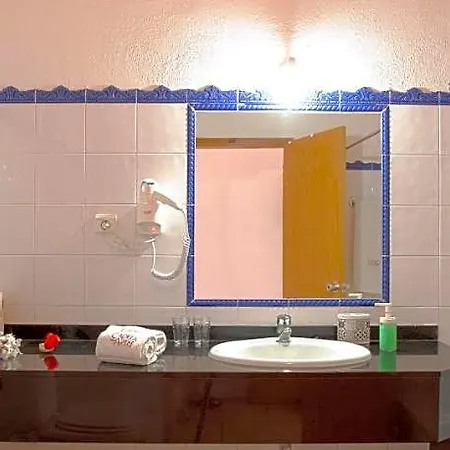 Capela Artes فندق