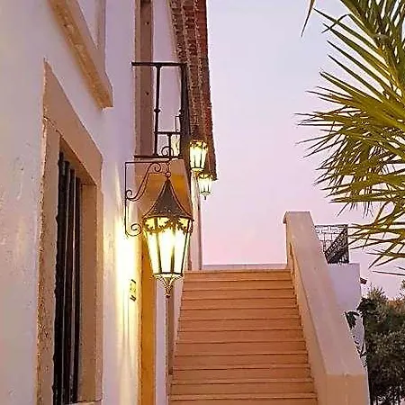 فندق Capela Artes 3*